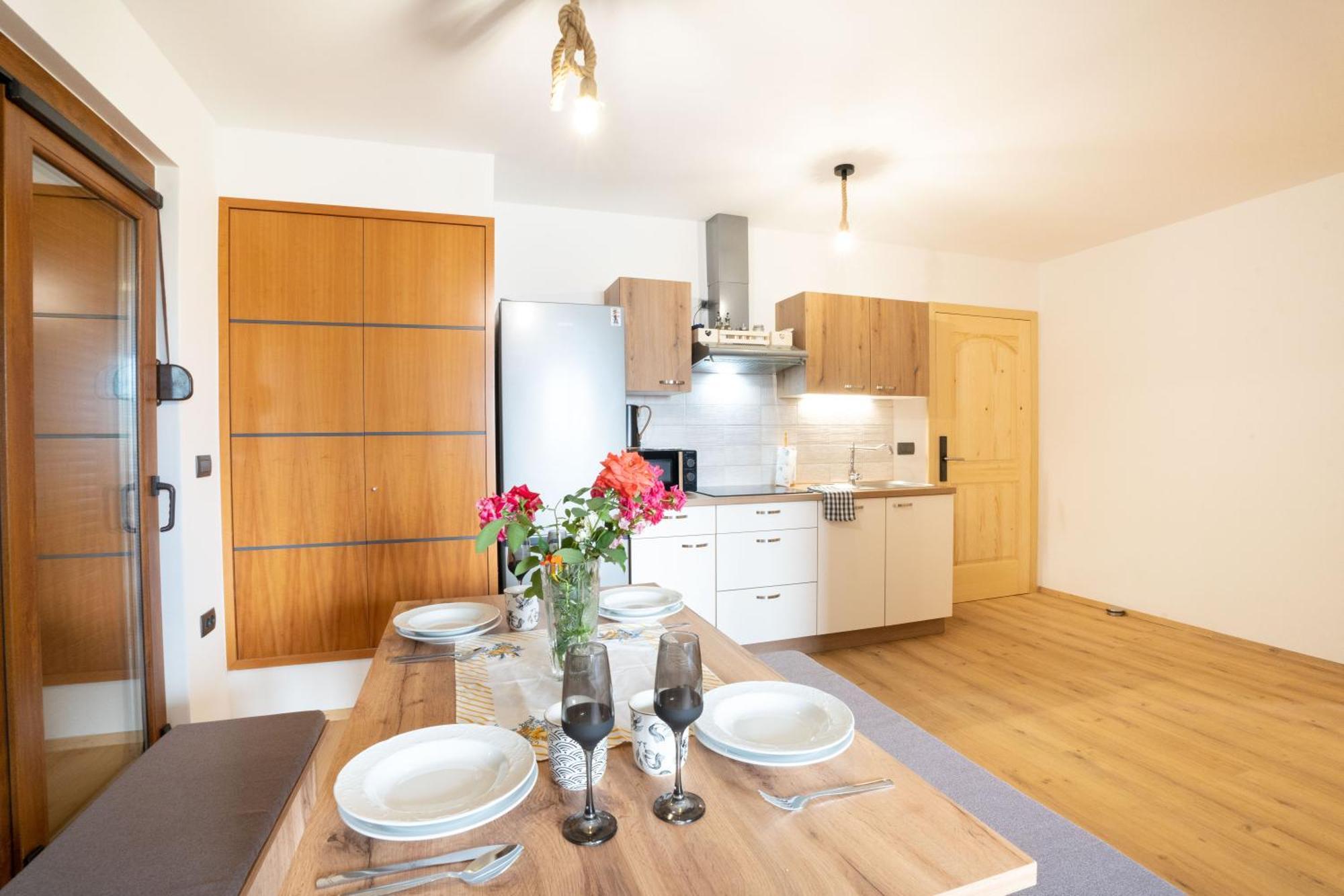 Aparthotel Hom At Vintgar Zgornje Gorje Habitación foto